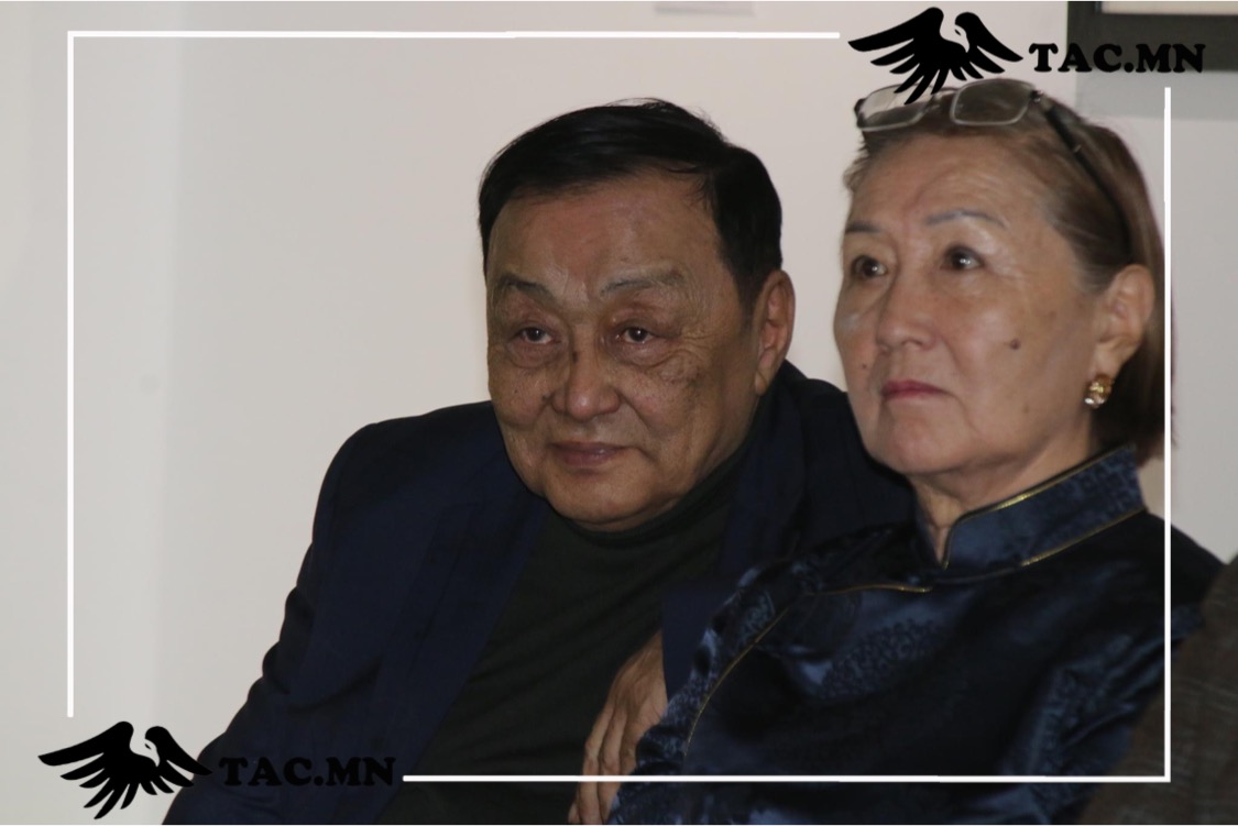 Монгол омогшлоо бүтээлдээ буулгадаг МУСГЗ Ш.Гүрбазар – ТАС.МН